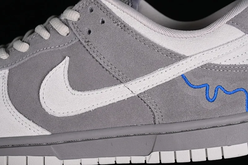 All categories Nk SB Dunk series Nk SB Dunk Low Low-top sneakers Cost-effective version Nk SB Dunk Low Touring the world Fog London SB low-top casual sneakers 308269-111